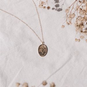 Wolf Circus | Fleur Necklace